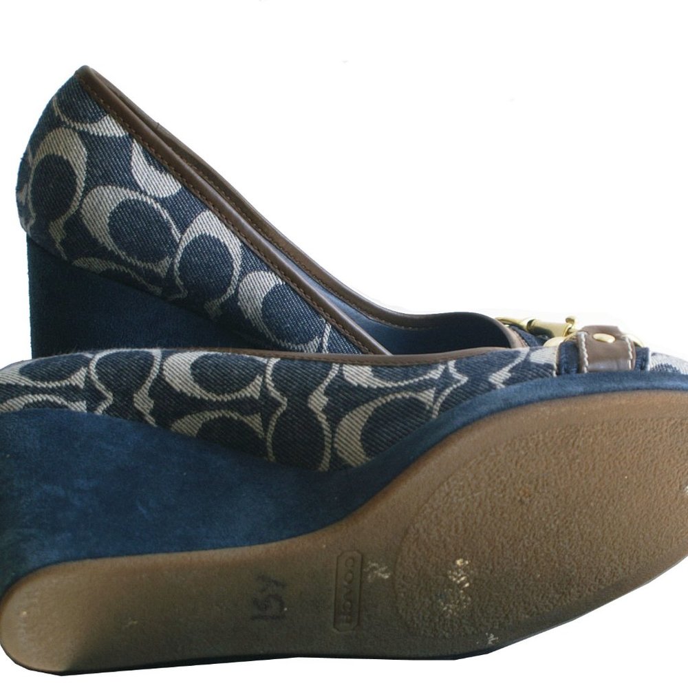 Coach Blue Signature Logo wedge Pump US Size 8.5 - Picture 8 of 9